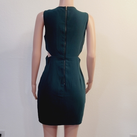 LULU'S Backstage Pass Forest Green Sleeveless Cutout Bodycon Dress Size: L - Picture 7 of 13